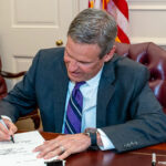 Lee Signs Law Allowing Retired Teachers To Fill School Staffing Shortages